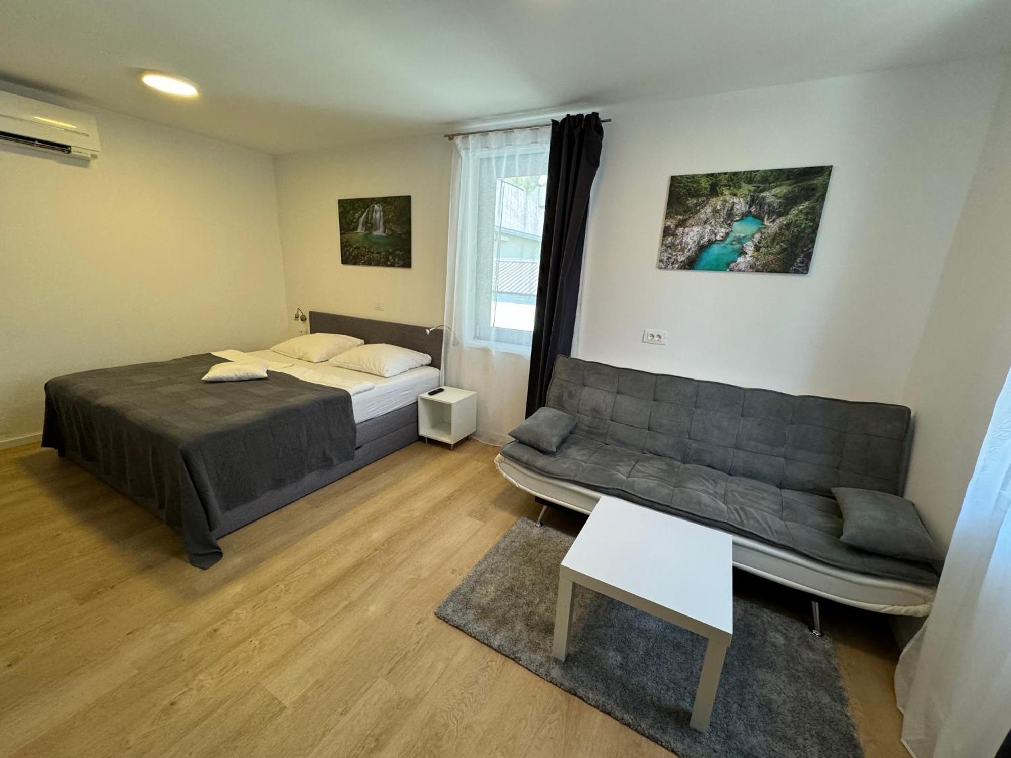 Gostisce Sovdat Bovec Luaran gambar